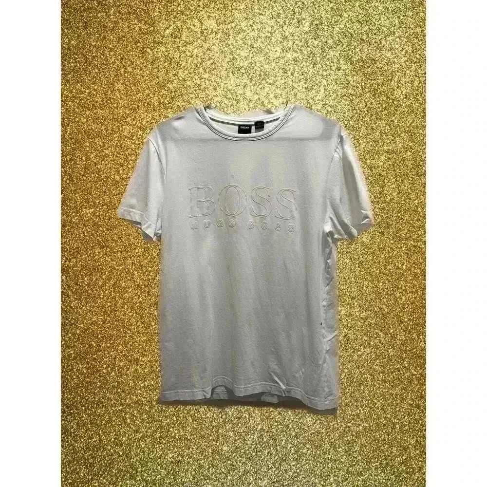HUGO BOSS MENS WHITE TSHIRT SHORT SLEEVE- SIZE Medium Small Stain (0134)